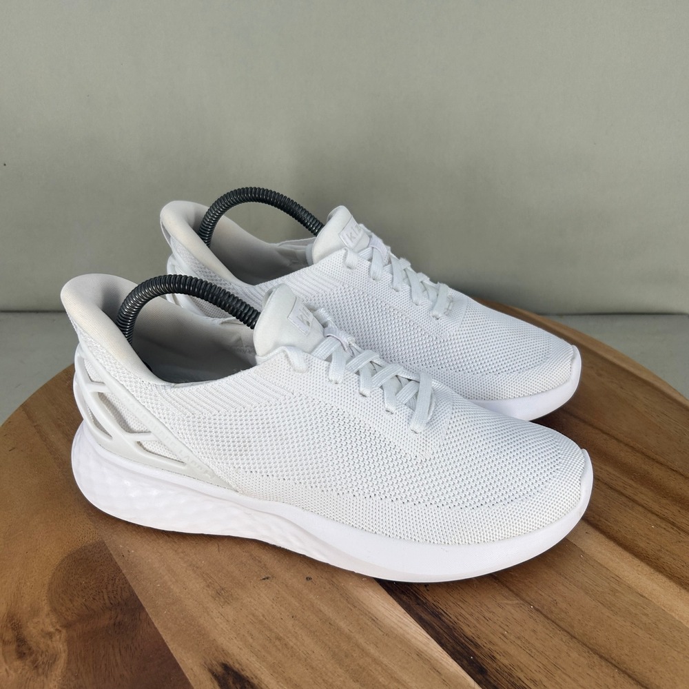Kizik Athens White Mesh Hands-Free Sneakers Mens 7 Womens 8.5 DATHWT01-1D